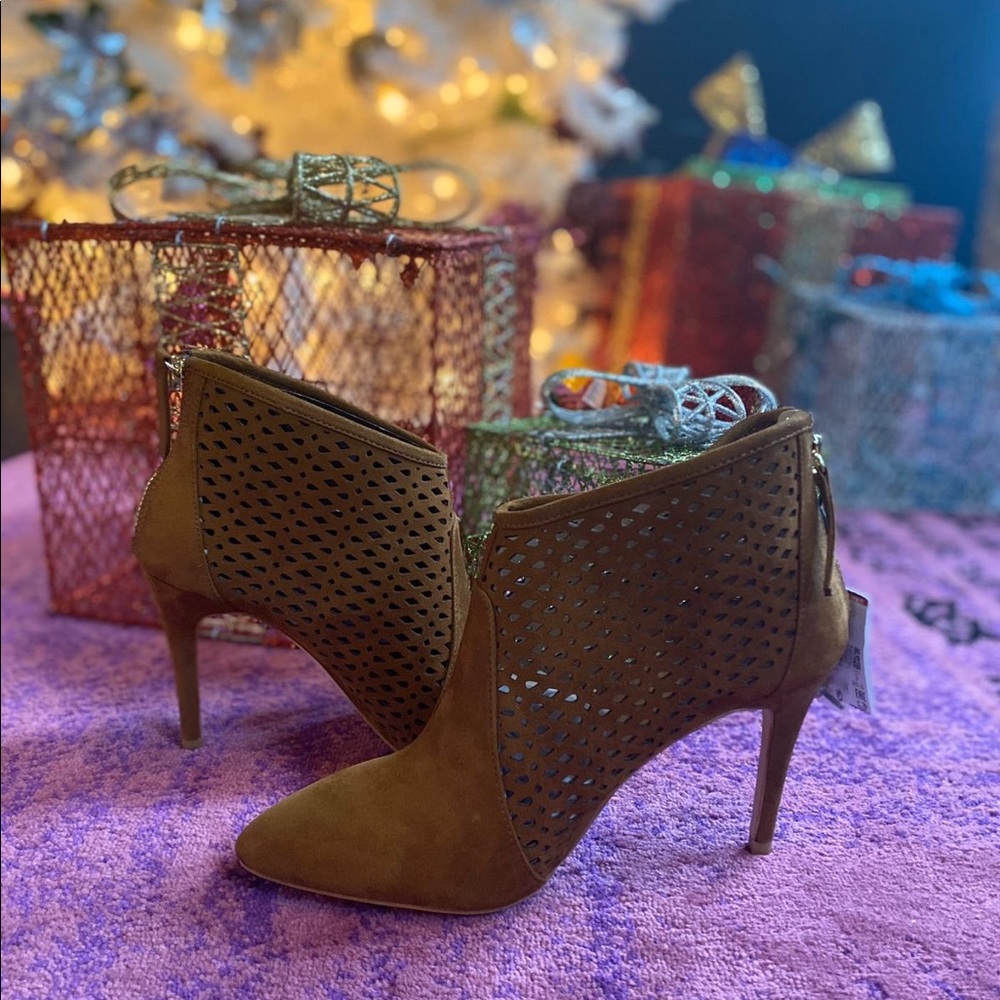 Zara booties brown